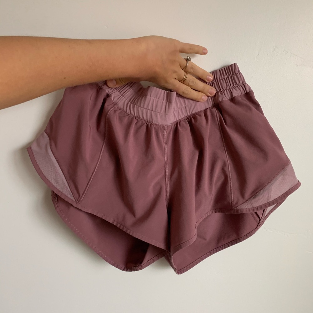 Lululemon Hotty Hot Running Short